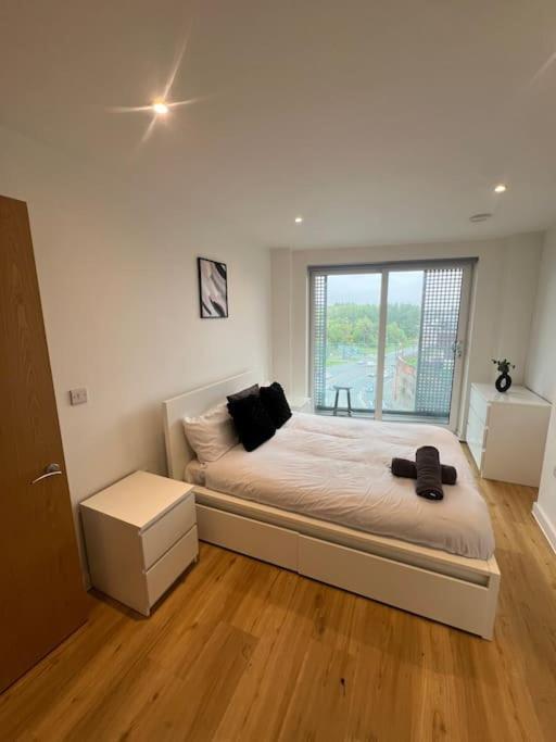2 Bed Corner Apartment With Gym Mánchester Exterior foto